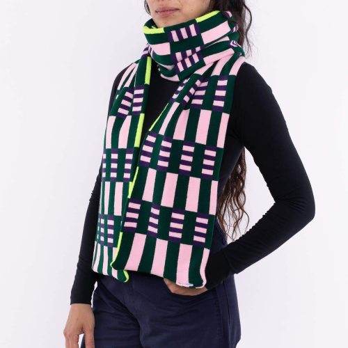 JQSCARF21 02 3d36986b dbe4 47af 8fd7 b4e5483099fd