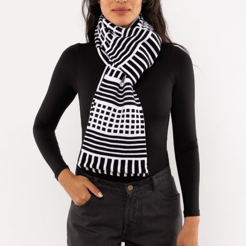 JQSCARF51 Black White5