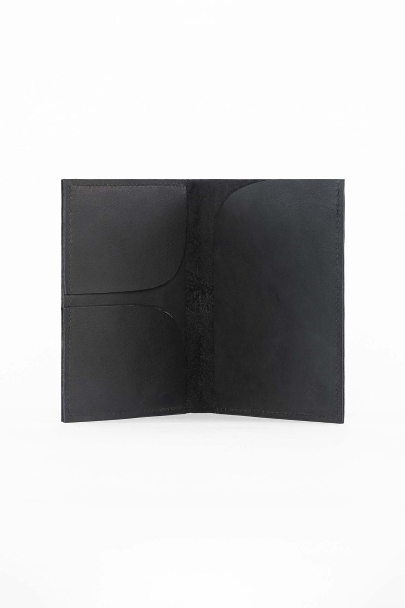 RLH3470 MATTE BLACK LEATHER PASSPORT WALLET 4