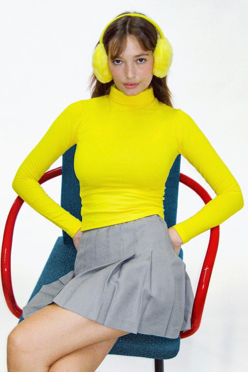 izzy yellow2